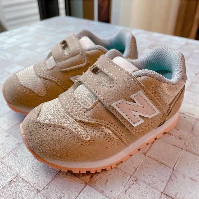 New Balance(ニューバランス)のニューバランス スニーカー  ベビー ３７３  12センチ キッズ/ベビー/マタニティのベビー靴/シューズ(~14cm)(スニーカー)の商品写真