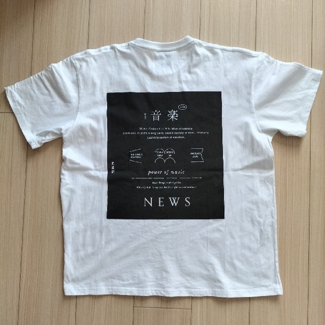 NEWS(ニュース)の【NEWSライブツアー2022 音楽】Ｔシャツ エンタメ/ホビーのタレントグッズ(アイドルグッズ)の商品写真