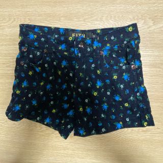 フィス(FITH)の値下げしました！FITH 女の子　花柄ショートパンツ　110cm(パンツ/スパッツ)