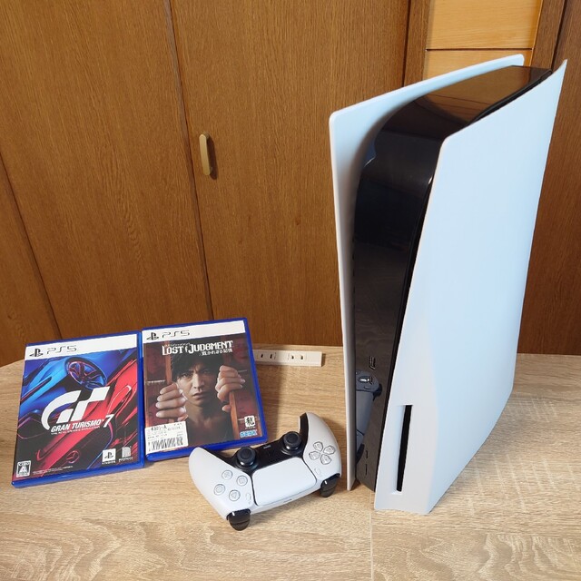 ディスク版PS5本体+GT7,ロストジャッジメント同梱家庭用ゲーム機本体