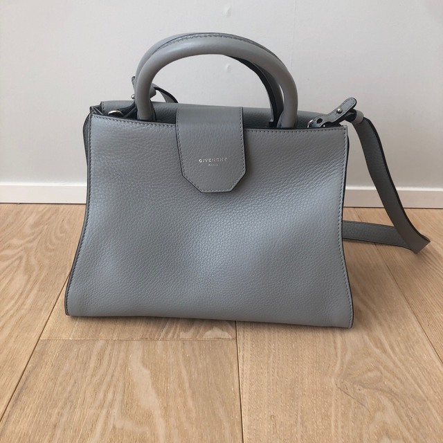 最新作定番 ジバンシー バッグ グレー 2way 新作入荷
