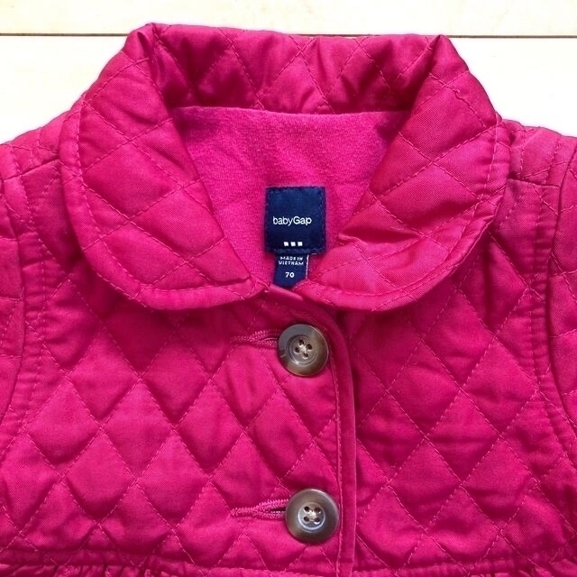 babyGAP(ベビーギャップ)のbaby Gap アウター 70cm キッズ/ベビー/マタニティのベビー服(~85cm)(ジャケット/コート)の商品写真