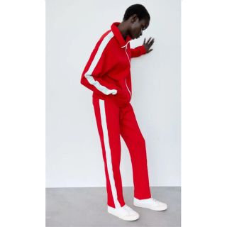 ザラ(ZARA)の新品 ZARA ザラ サイドストライプ ジョガーパンツ 裏起毛 レッド 赤 S(トレーナー/スウェット)