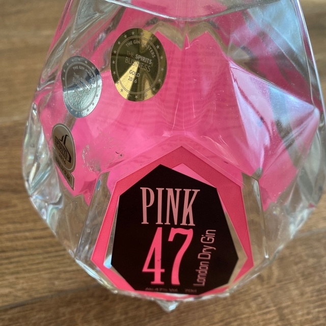 専用　London Dry Gin PINK47 Alc.47% 700ml 食品/飲料/酒の酒(蒸留酒/スピリッツ)の商品写真