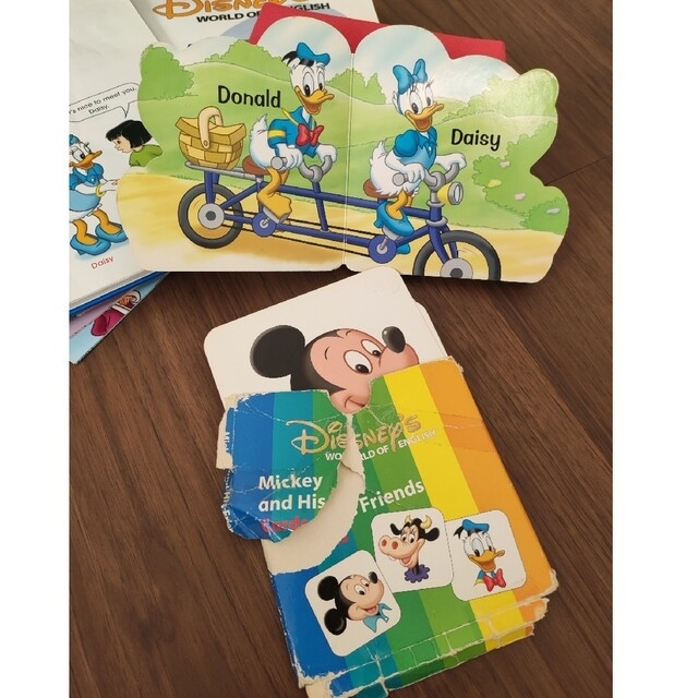 Disney(ディズニー)のえりく様専用2009年購入 シングアロング　ディズニー英語システム キッズ/ベビー/マタニティのおもちゃ(知育玩具)の商品写真