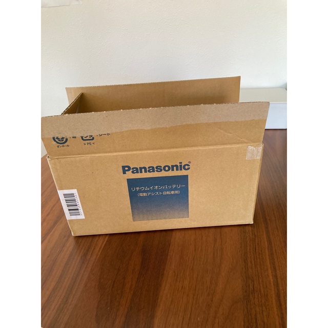 Panasonic(パナソニック)のパナソニック　電動自転車　バッテリー　充電器　12AH 長押し5点灯 自動車/バイクの自動車(車種別パーツ)の商品写真