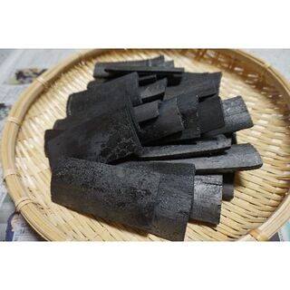 竹炭　１０センチカット　２５～３５枚　除湿　消臭　送料無料(その他)