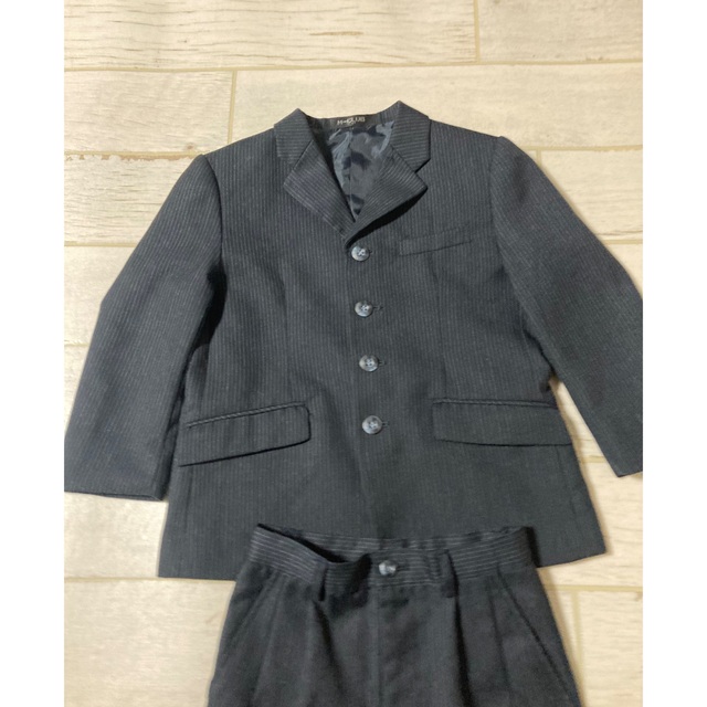 即納できます♡110キッズ男の子♡上下スーツセット♡ キッズ/ベビー/マタニティのキッズ服男の子用(90cm~)(ドレス/フォーマル)の商品写真