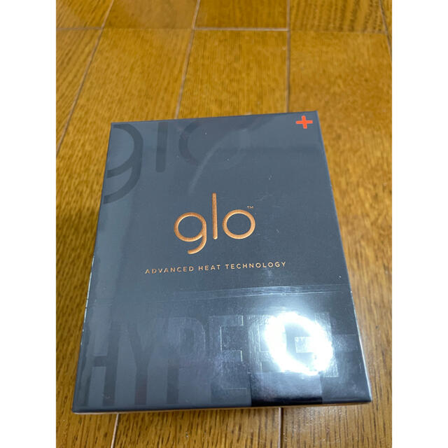 glo(グロー)のglo HYPER + STARTER KIT 新品、未使用グローハイパープラス メンズのファッション小物(タバコグッズ)の商品写真