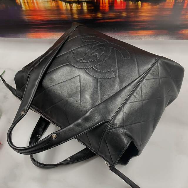 CHANEL シャネル シェブロン Vステッチ ミニ ボストン ハンドバッグ CHANEL シャネル シェブロン Vステッチ ミニ ボストン ハンドバッグ