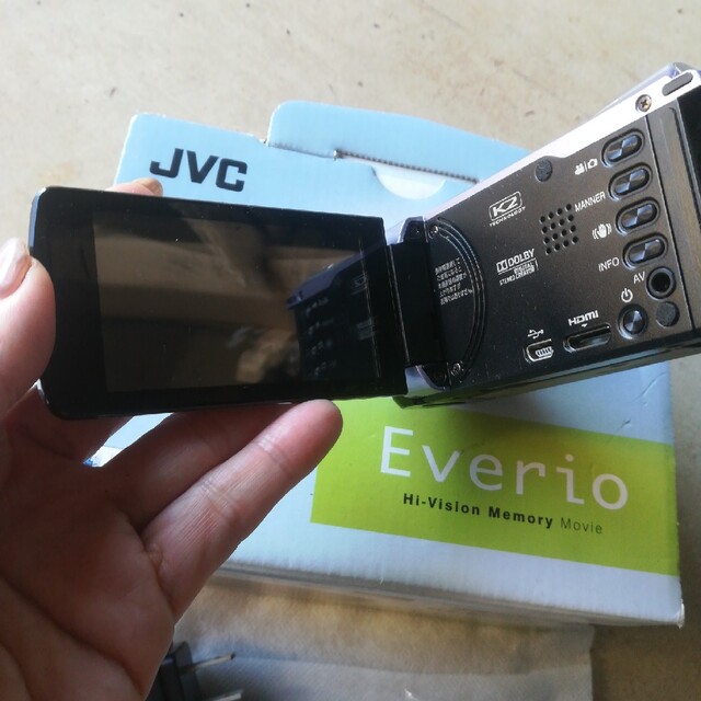 KENWOOD(ケンウッド)のＪＶＣビデオカメラEverio　GZ-Ｅ345-v スマホ/家電/カメラのカメラ(ビデオカメラ)の商品写真