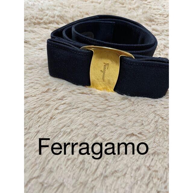 正規品 Ferragamo フェラガモベルト ネイビー S