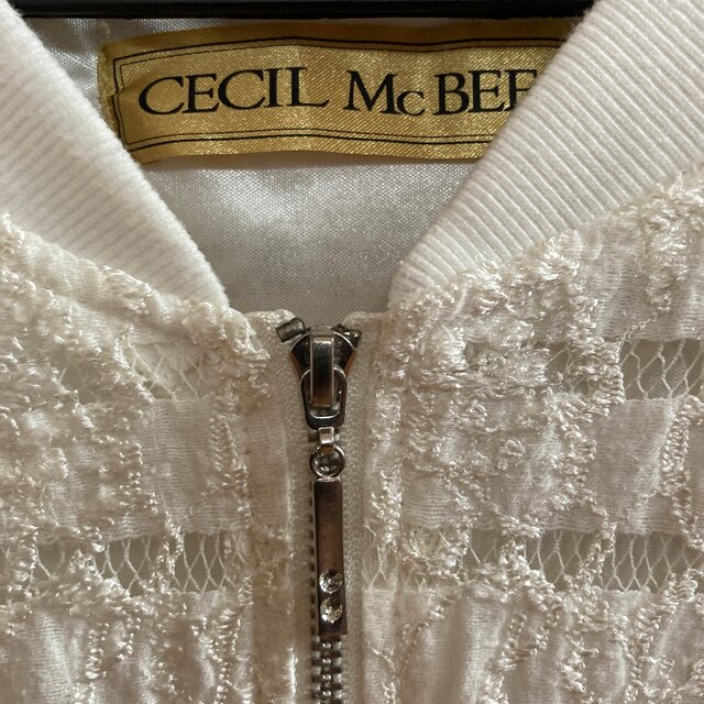 CECIL McBEE(セシルマクビー)のカーデガン レディースのジャケット/アウター(ブルゾン)の商品写真