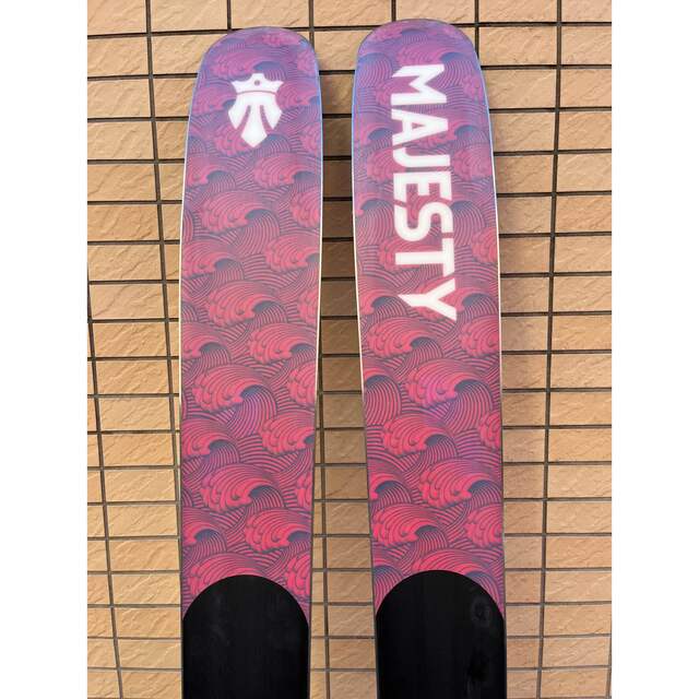 MAJESTY HYPERNAUT 120 186cm+ビンディング-