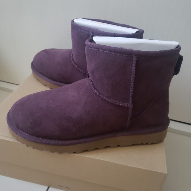 UGG ムートンブーツミニ パープル   ブーツ