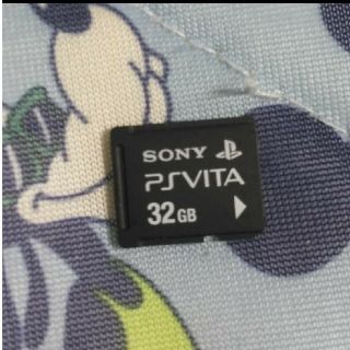 PSvita専用メモリーカード 32G(携帯用ゲーム機本体)