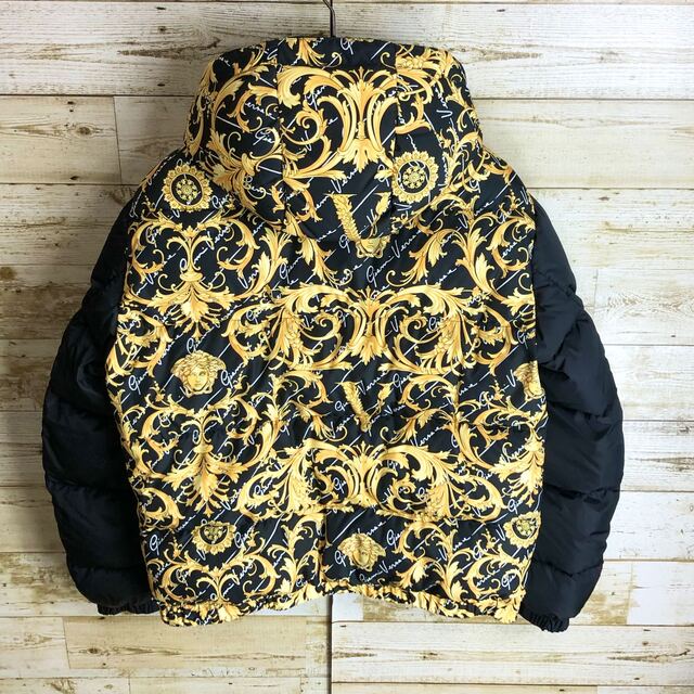 VERSACE - 未使用タグ付き VERSACEヴェルサーチ メデューサロゴ満載