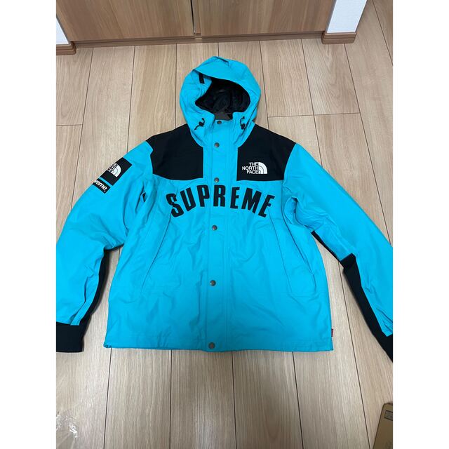 得割60% Supreme / The North Faceアーチロゴマウンテン パーカー