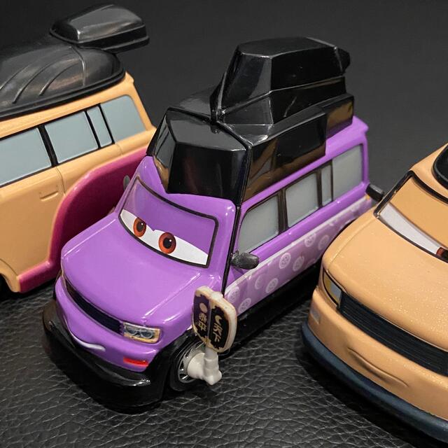 カーズ2 マテル 相撲 すもう 力士 行司 ３セット レア Cars2 sumo エンタメ/ホビーのおもちゃ/ぬいぐるみ(ミニカー)の商品写真