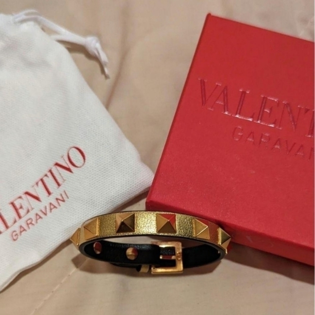 新品未使用★VALENTINO ロックスタッズブレスレット