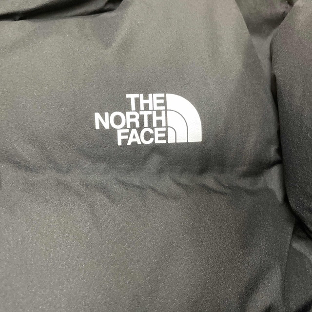 THE NORTH FACE(ザノースフェイス)の【ほぼ新品/超美品】ノースフェイス　ビレイヤーパーカ　ブラック　黒　XS メンズのジャケット/アウター(ダウンジャケット)の商品写真