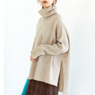 イエナ(IENA)の【値下げ】IENA ウールカシミヤ脇スリットタートルネックプルオーバー(ニット/セーター)