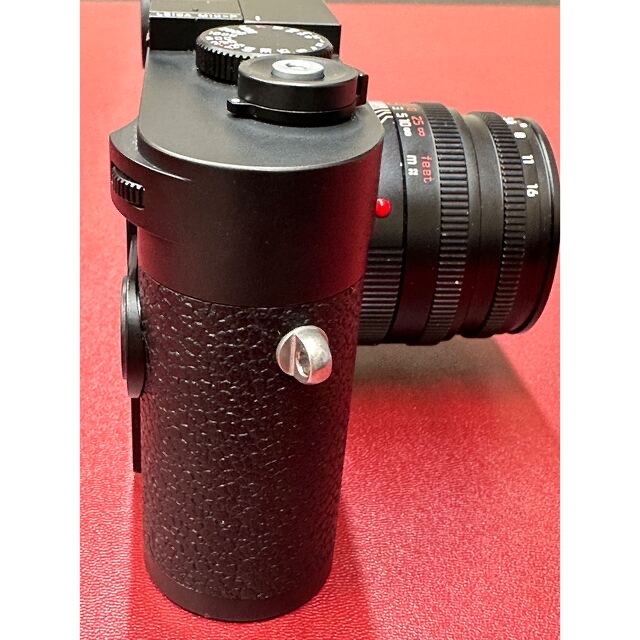 LEICA(ライカ)の【11/8まで値下】Leica m10-p summicron 50mm set スマホ/家電/カメラのカメラ(デジタル一眼)の商品写真