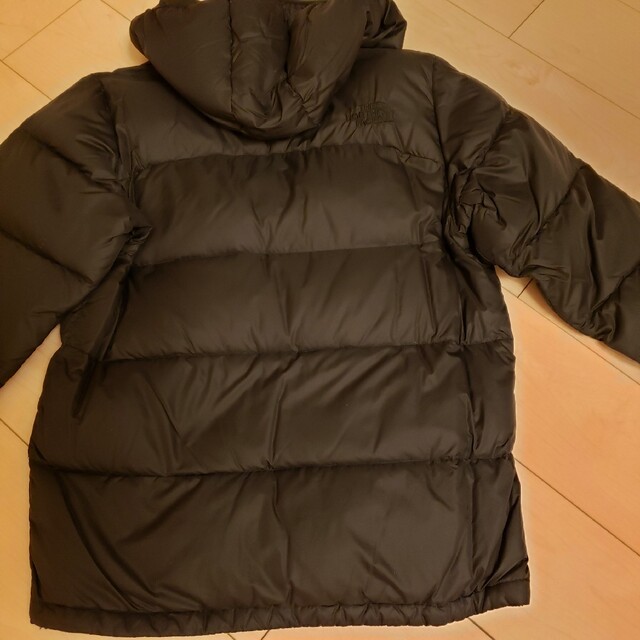 THE NORTH FACE(ザノースフェイス)のダウンジャケット キッズ/ベビー/マタニティのキッズ服男の子用(90cm~)(ジャケット/上着)の商品写真