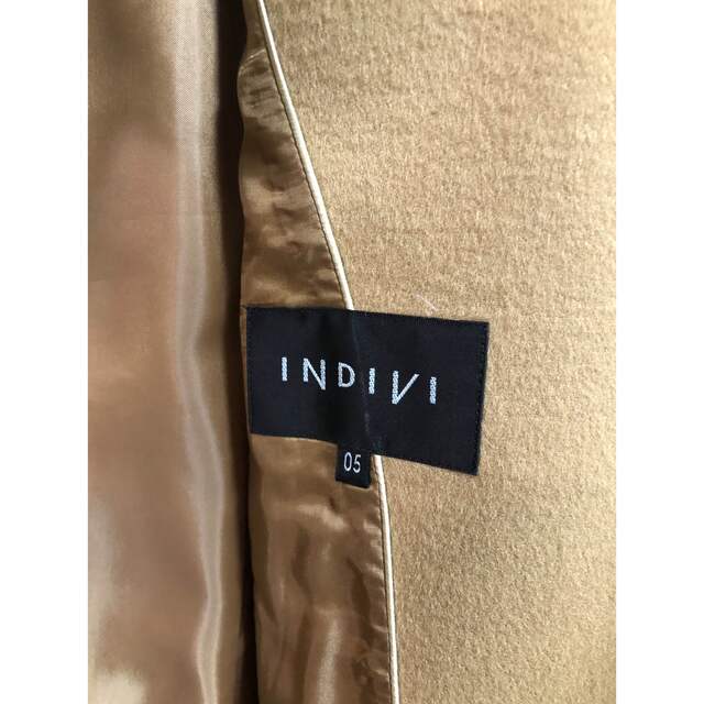 INDIVI(インディヴィ)のINDIVI インディヴィ コート キャメル　 サイズ5（XSサイズ） レディースのジャケット/アウター(ロングコート)の商品写真