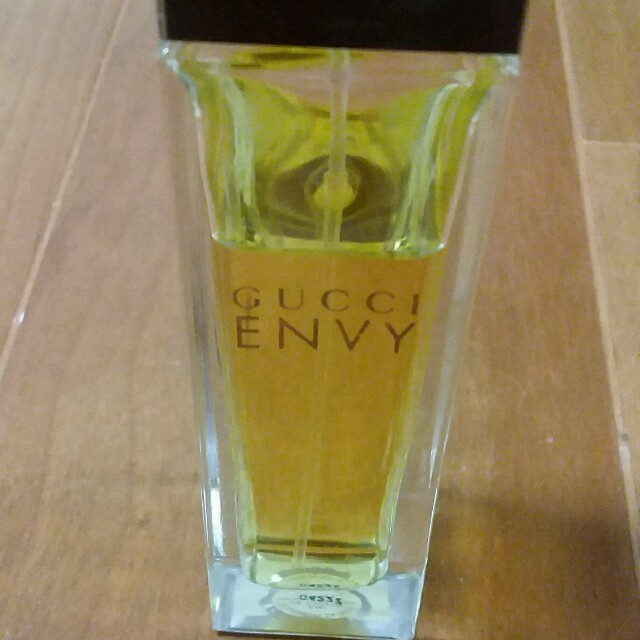 Gucci(グッチ)のGUCCI　ENVY　香水　 コスメ/美容の香水(香水(女性用))の商品写真