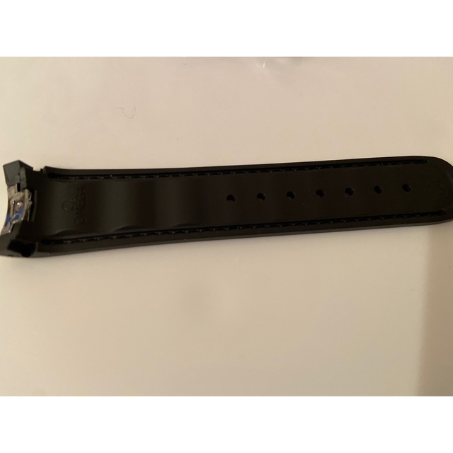 OMEGA(オメガ)の未使用品　オメガ　ラバーベルト+バックルセット　20ミリ　ブラック メンズの時計(ラバーベルト)の商品写真