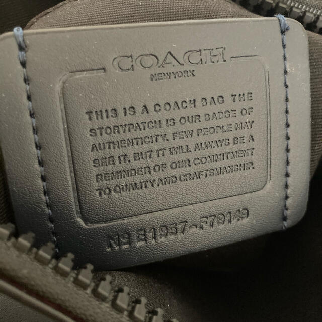 COACH(コーチ)のかいさゆみ様専用商品　COACH ボディバック ブラックマルチ　F79149 メンズのバッグ(ボディーバッグ)の商品写真