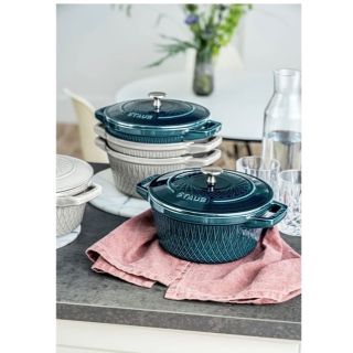 レア限定【新品未使用】staub ツイストココット 20 CMラ・メール