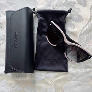 ヴァレンティノ(VALENTINO)のValentino Eyewear ヴァレンティノ　サングラス(サングラス/メガネ)