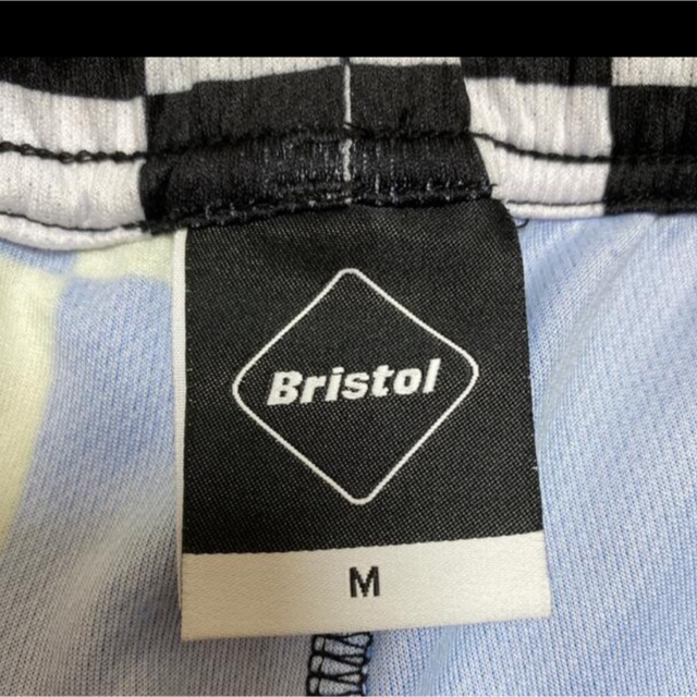 F.C.R.B.(エフシーアールビー)のF.C. Real Bristol  SOPH. ハーフパンツ　M メンズのパンツ(ショートパンツ)の商品写真