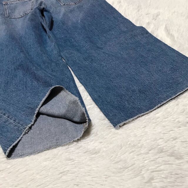 ZARA(ザラ)のZARA BASIC ザラ ダメージ ワイド デニムパンツ レディースのパンツ(デニム/ジーンズ)の商品写真