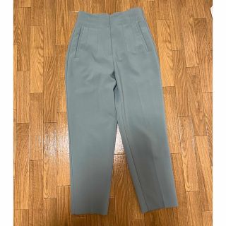 ザラ(ZARA)の【最終値下げ】zara ハイウエストパンツ(クロップドパンツ)