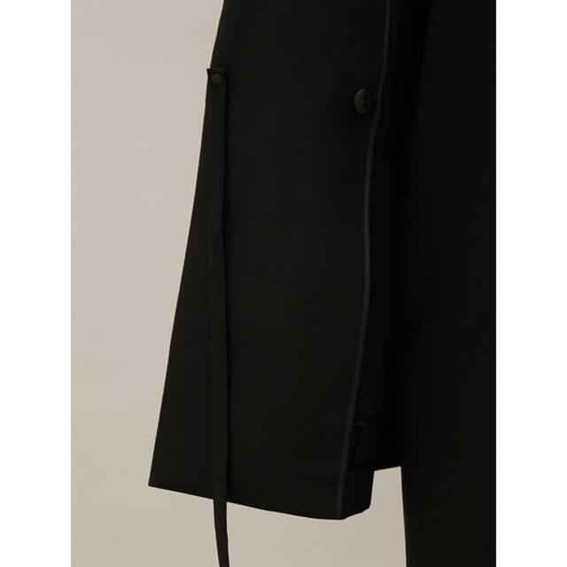 emmi(エミ)のemmi エミ　ジャケット　バックデザインジャケット　ウサギオンライン レディースのジャケット/アウター(テーラードジャケット)の商品写真