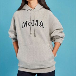 チャンピオン(Champion)のMOMA championパーカー(パーカー)