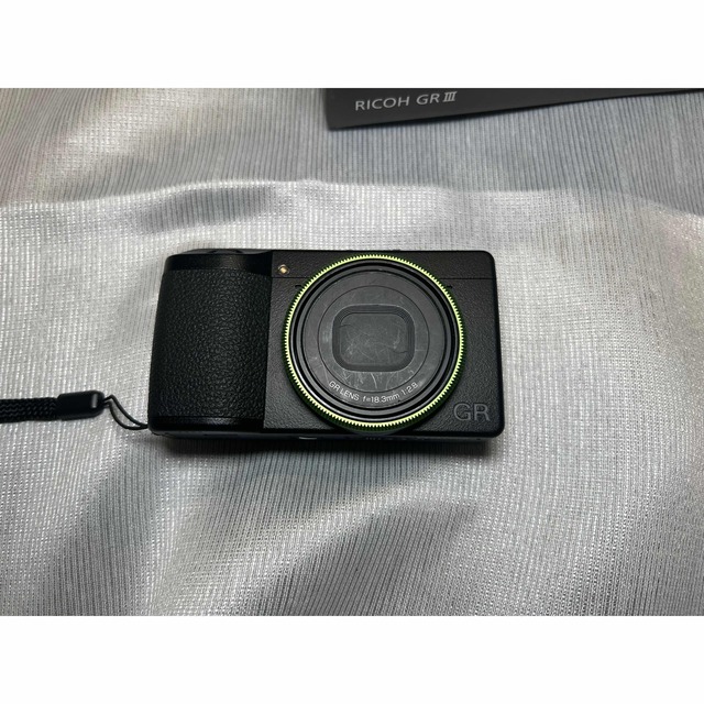 RICOH(リコー)のRICOH リコー GRⅢ SDカード付き スマホ/家電/カメラのカメラ(コンパクトデジタルカメラ)の商品写真