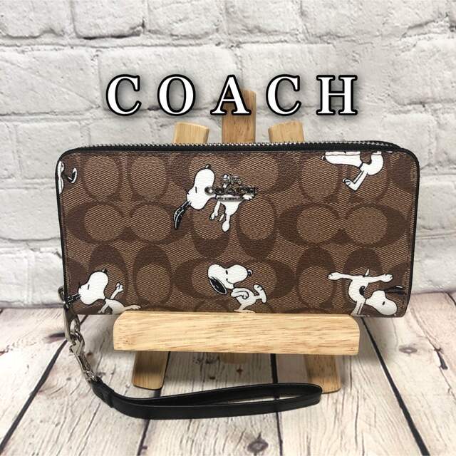 COACHストラップ付き長財布シグネチャー×スヌーピーC4596新品未使用 ...