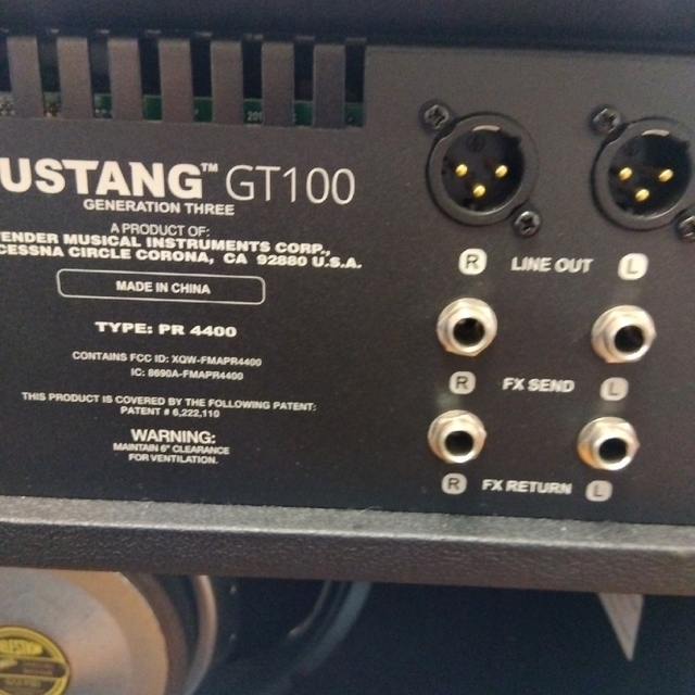 Fender MUSTANG GT100 ギターアンプ