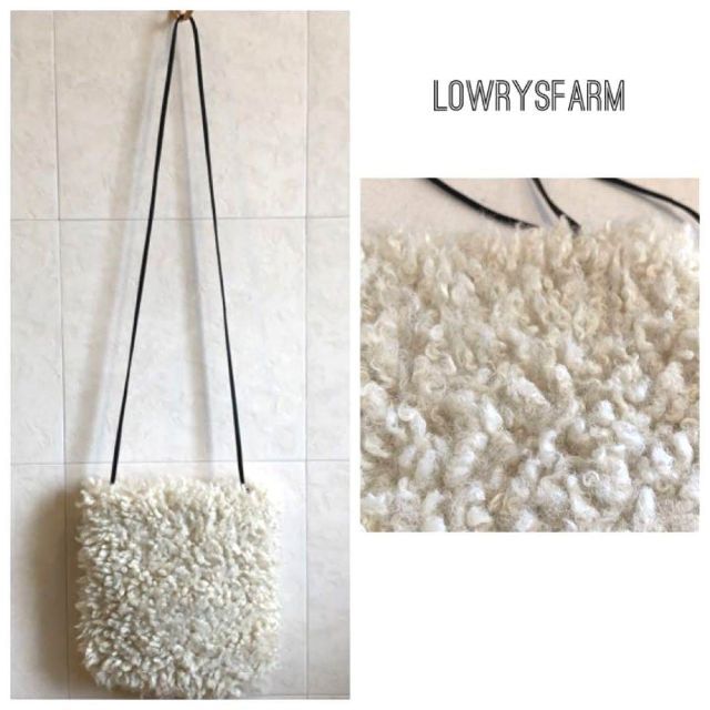 LOWRYS FARM(ローリーズファーム)のlowrys farm ボアショルダーバッグ レディースのバッグ(ショルダーバッグ)の商品写真