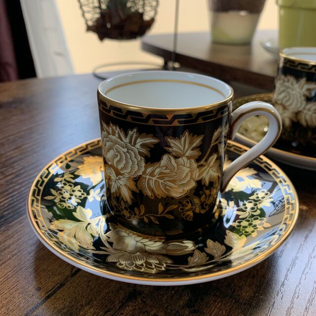 WEDGWOOD カップとソーサー2客ずつ