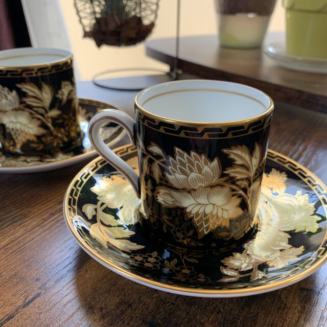 WEDGWOOD カップとソーサー2客ずつ