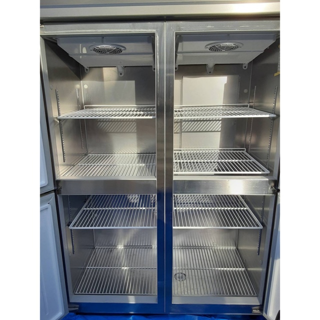 総合福袋 大和冷機 冷凍冷蔵庫 業務用 【引取り限定】 三相 厨房機器 4ドア 冷蔵庫