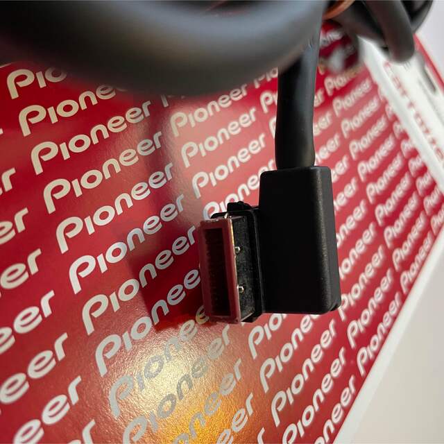 Pioneer(パイオニア)のカロッツェリア CD-H200E 携帯電話接続中継ケーブル パイオニア 自動車/バイクの自動車(カーナビ/カーテレビ)の商品写真