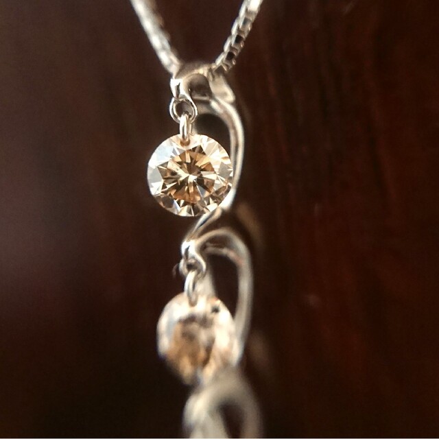 全国宅配無料アクセサリー綺麗✨レーザーホール ダイヤモンド 0.5ct ネックレス K18WG ダイヤ