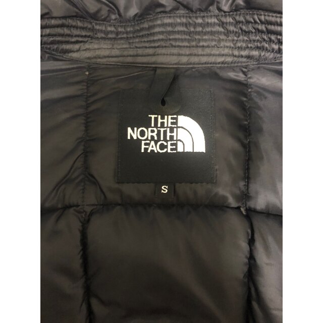 THE NORTH FACE(ザノースフェイス)のノースフェイス　ボタンダウンジャケットSサイズ メンズのジャケット/アウター(ダウンジャケット)の商品写真