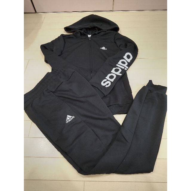 ★アディダス adidas 新品  上下セット 裏毛  パーカージャケットMイズ